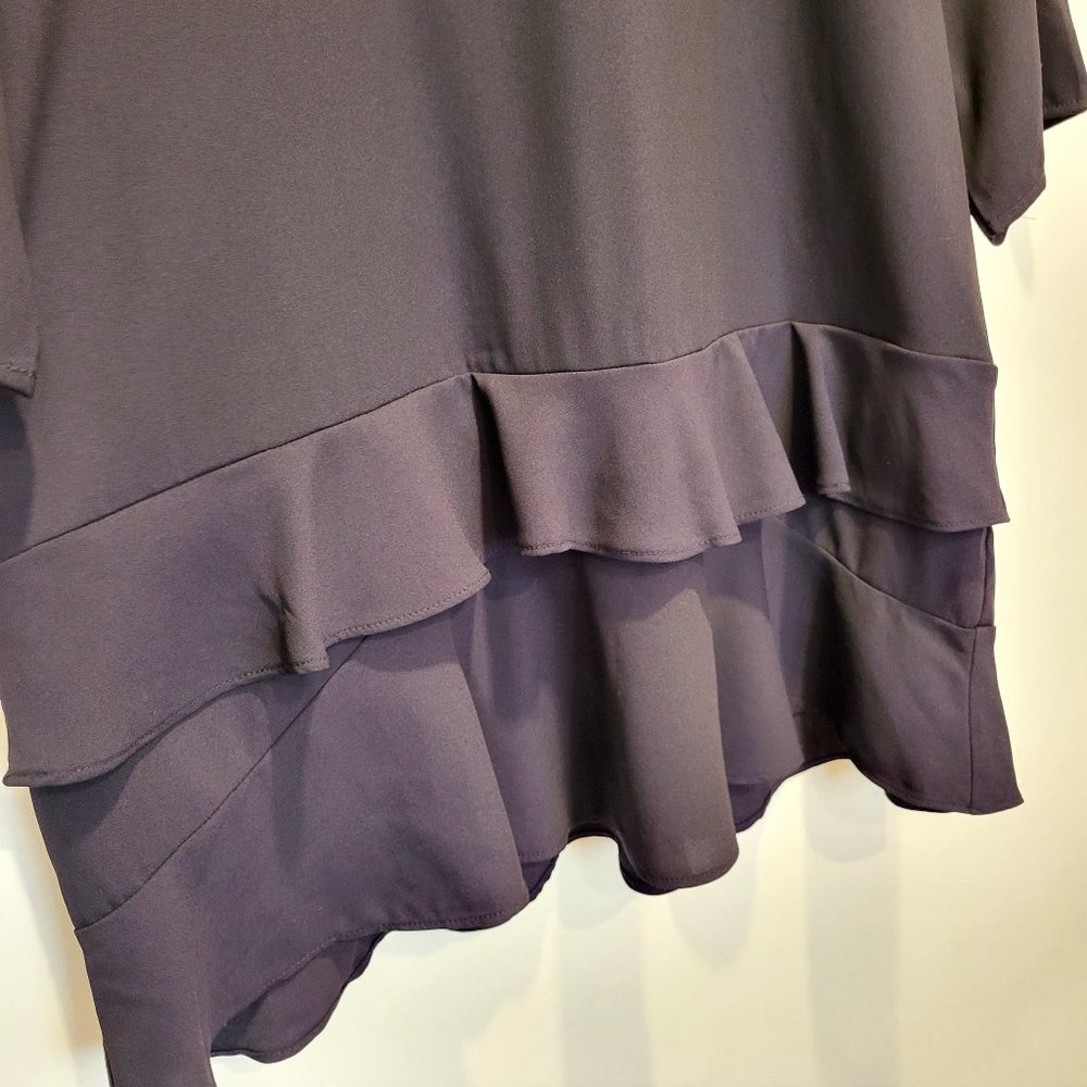 Ann Taylor Blue Ruffle Hem Short Sleeve Top, Size Large, GUC - Picture 5 of 9